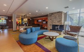 Fairfield Inn & Suites By Marriott Atlanta Woodstock